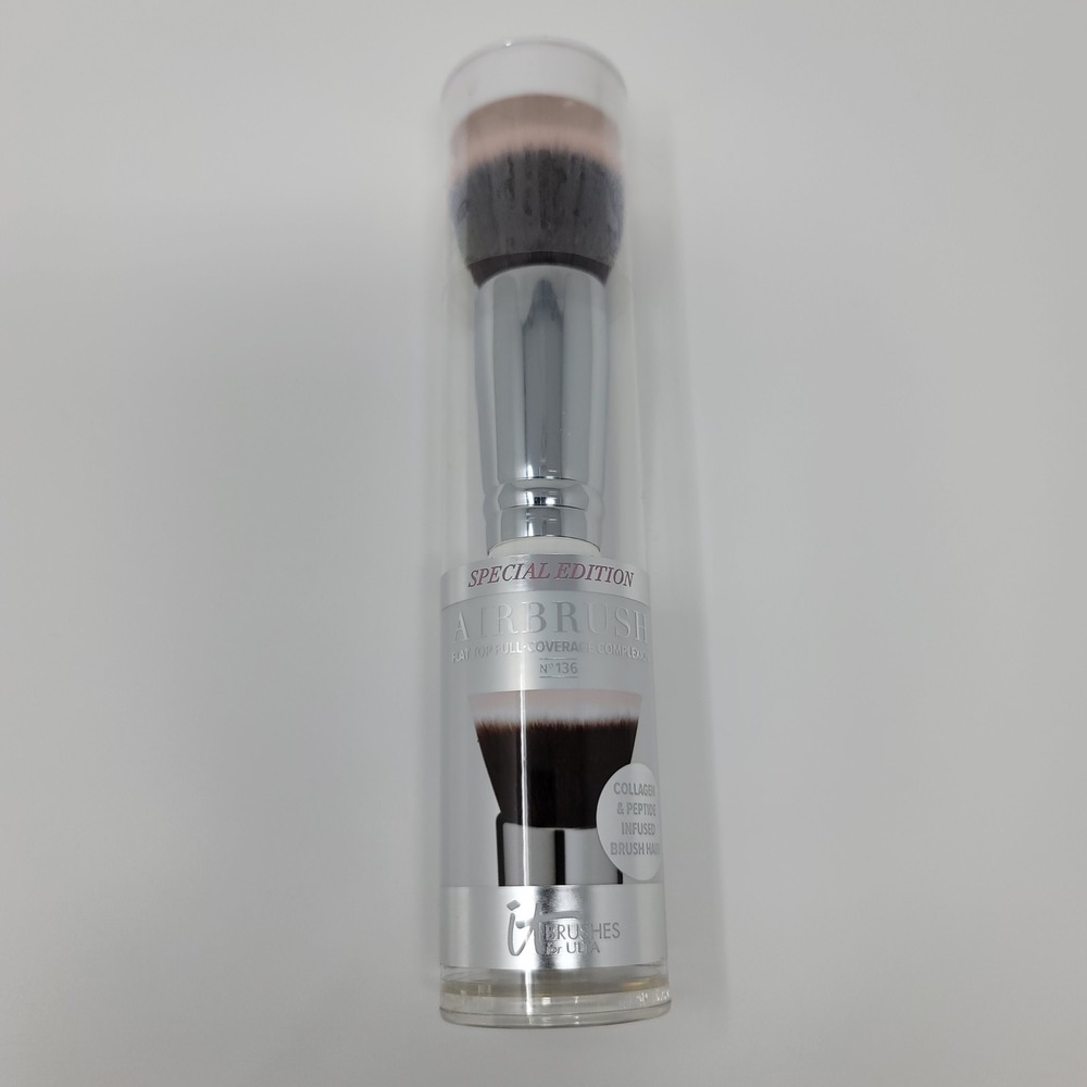 IT Cosmetics Special Edition Flat Top Full Coverage Complexion Brush No 136 New - Picture 2 of 7